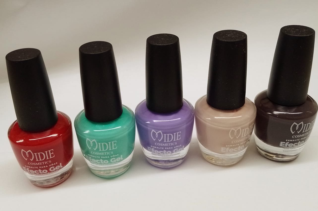 Esmalte Efecto Gel x 15ml Pocos Colores